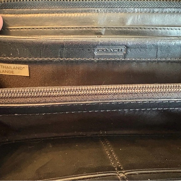 Coach Poppy Zip Around Wallet - Picture 4 of 4